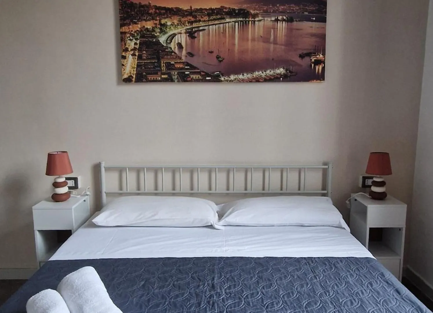 Bed and Breakfast Il Rifugio Di Garibaldi Неаполь 2*,  Италия